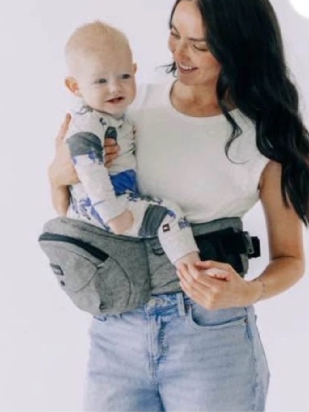 tushbaby hip carrier grey